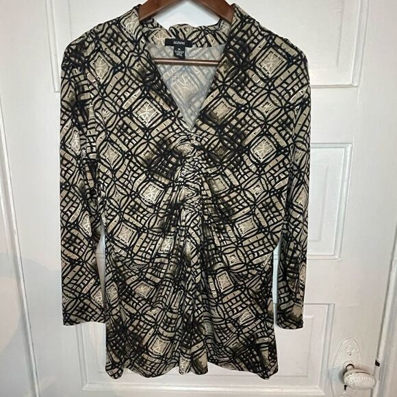 Alfani V-Neck Geometeric Polyester/Spandex Shirt - Picture 1 of 7